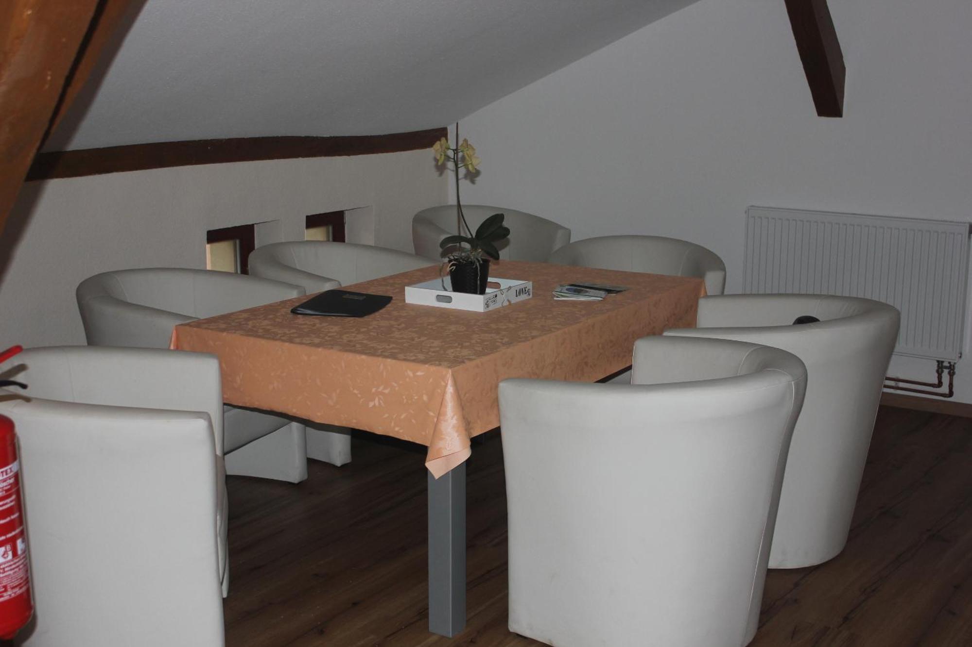 Gaestehaus Innfernow Фюрстенберг Номер фото